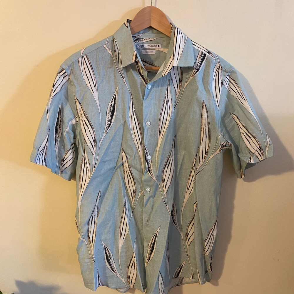 Short sleeve shirt
